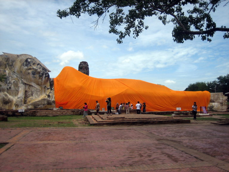 Wat Yai Chaya Mongkol