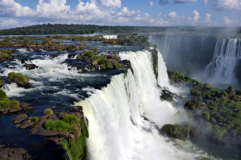 Iguazú-Falls